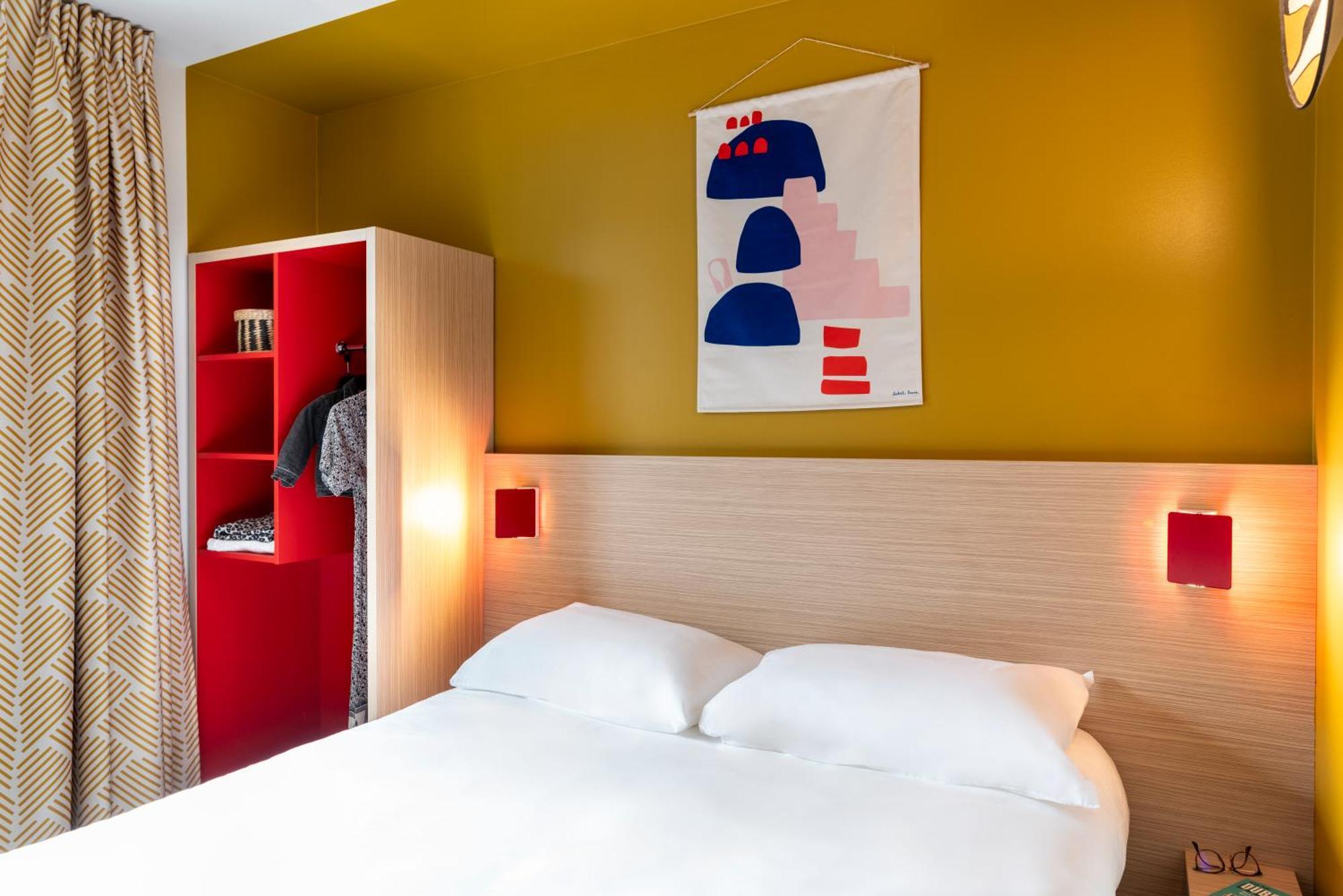 Ibis Styles Prevessin Geneve Aeroport Hotel Exterior photo